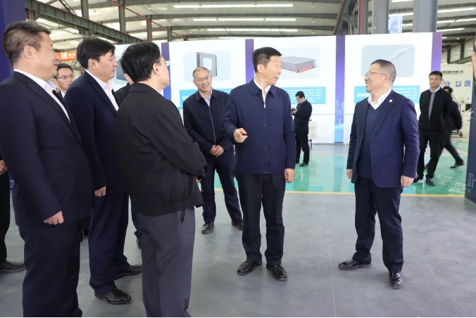 陜西省委常委、延安市委...